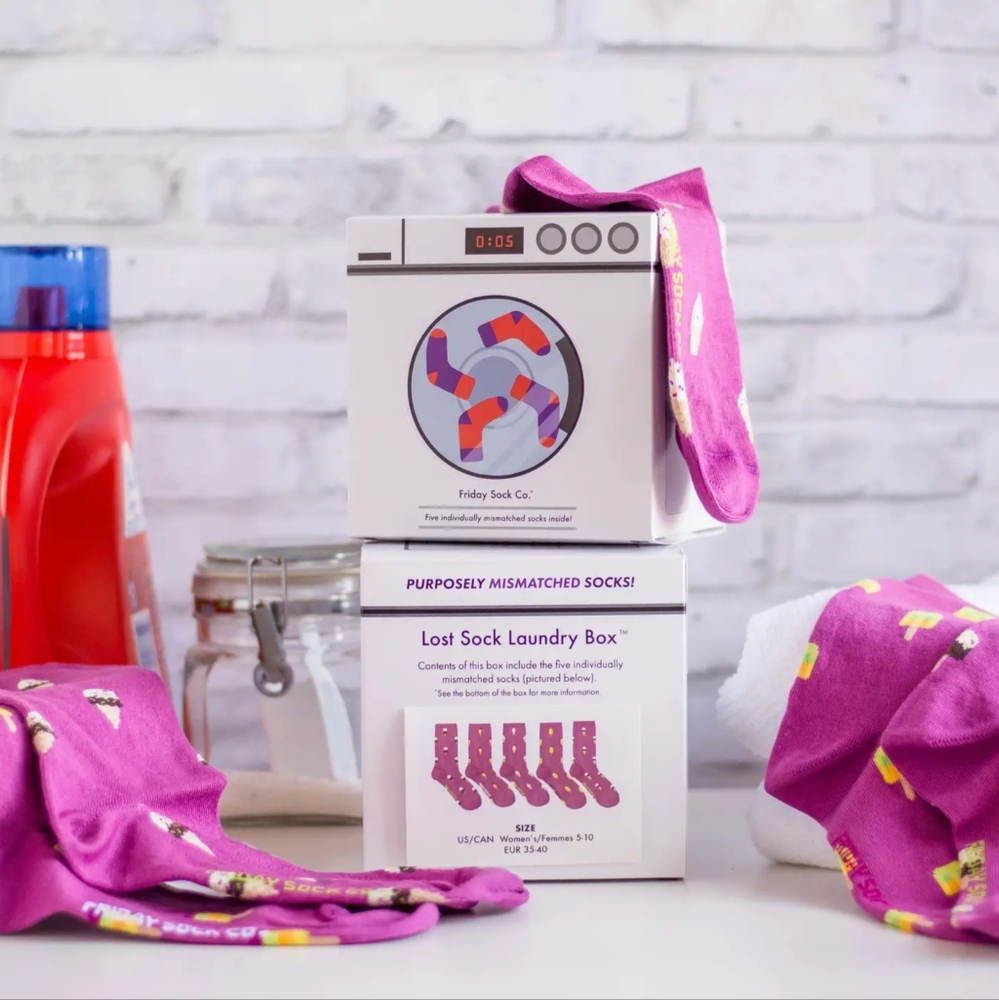NWT Friday Sock Co. Lost Sock Laundry Box - Fuschia